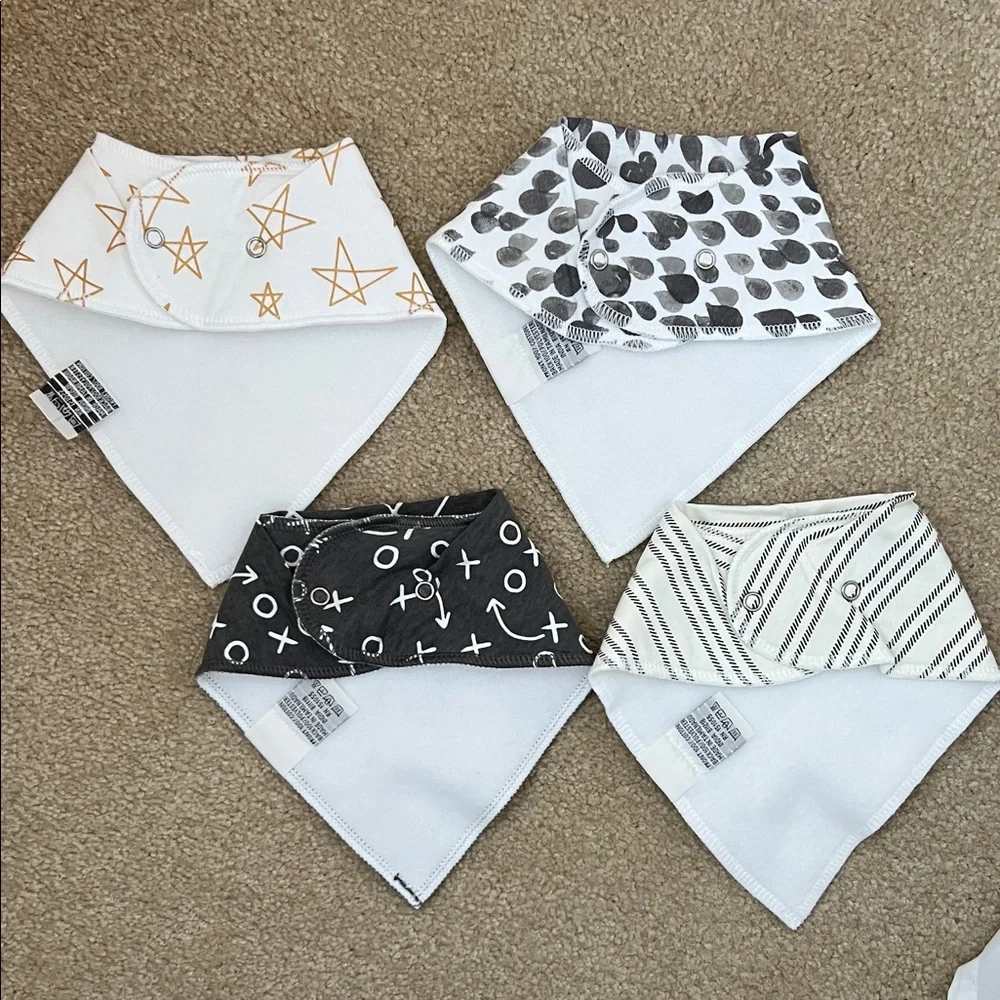 Copper Pearl Baby Bandana Bibs - Set of 4 (White, Black, Gray, Mustard Star)